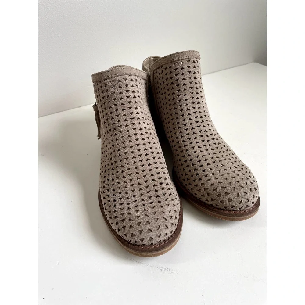 Gianni Bini Ankle Boots Shoes size 6.5